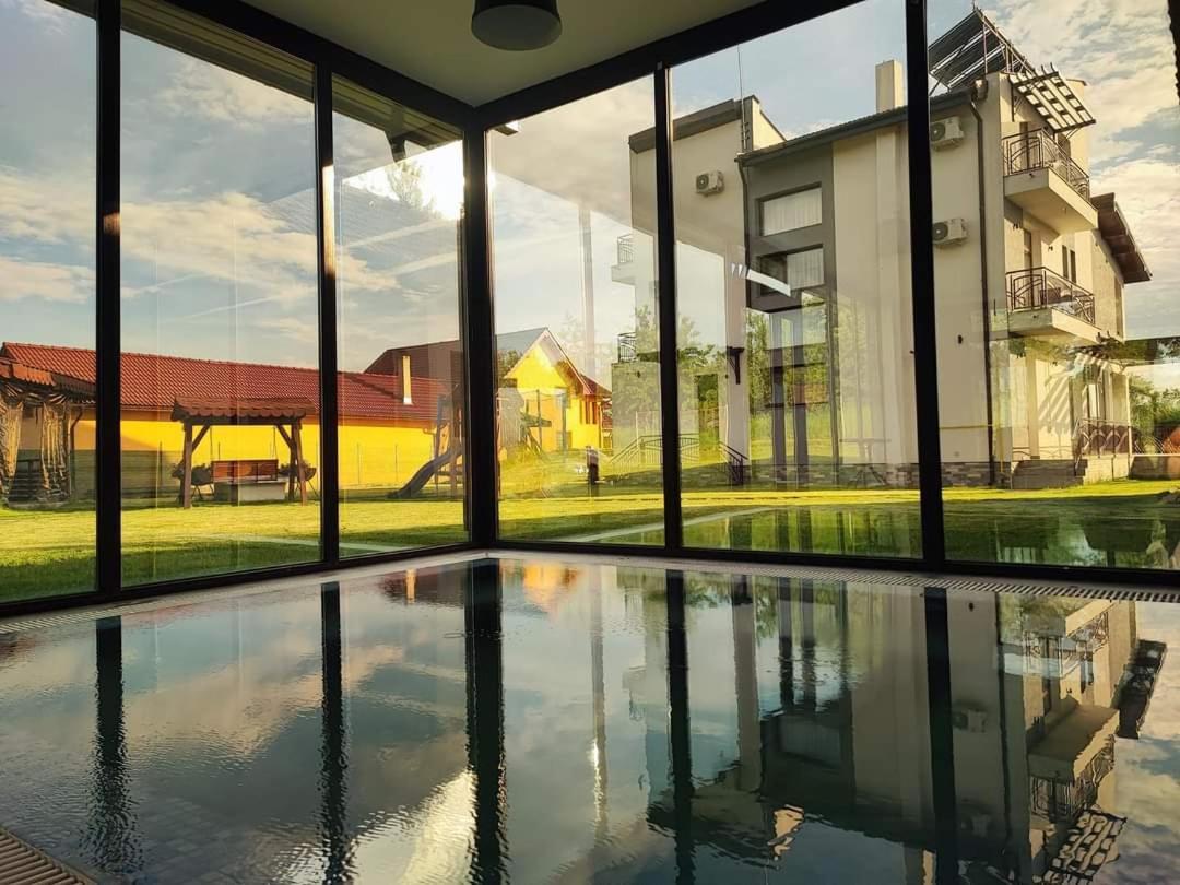 Pensiunea Casa Hortopan Târgu Jiu Esterno foto