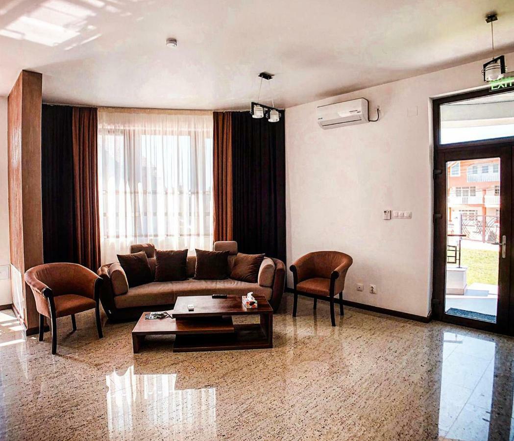 Pensiunea Casa Hortopan Târgu Jiu Esterno foto