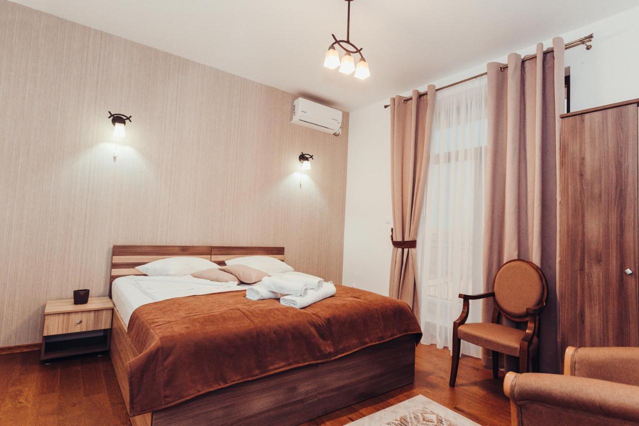 Pensiunea Casa Hortopan Târgu Jiu Esterno foto